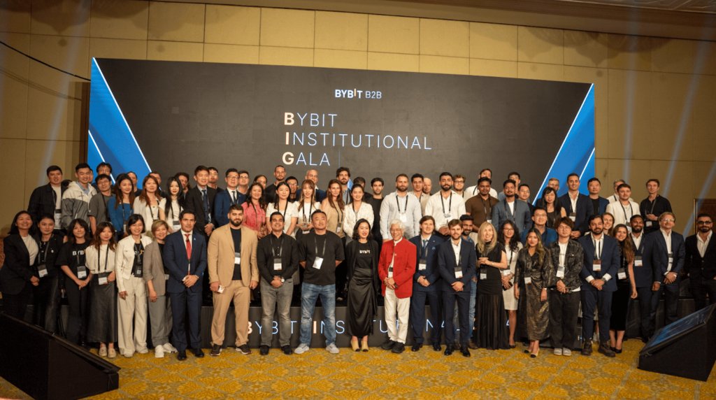 Ben Zhou dự đoán rằng sự khác biệt giữa 